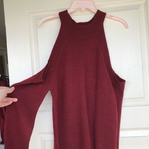 SW Cutout Sweater